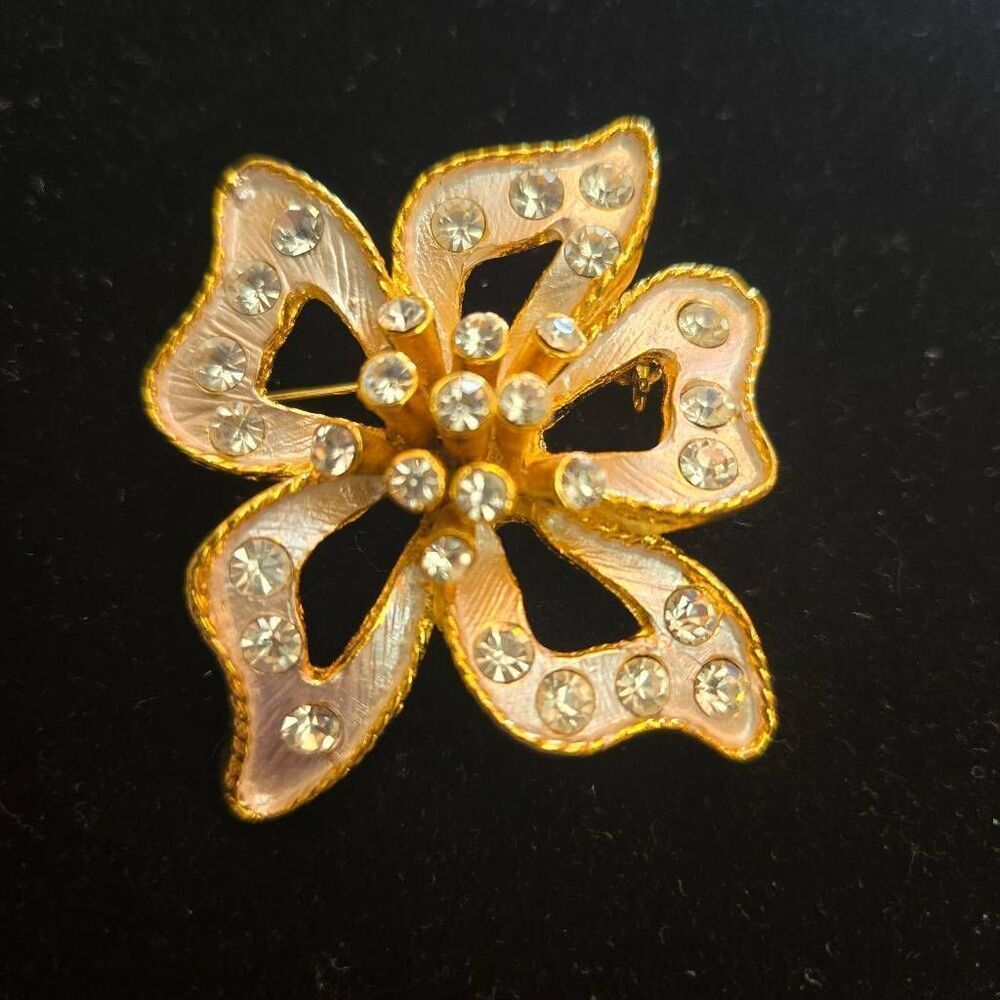 Vintage Flower Rhinestone Pin Silver Enamel Brooch Pin